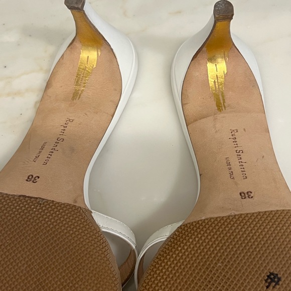 Rupert Sanderson white leather sandals - Picture 5 of 6